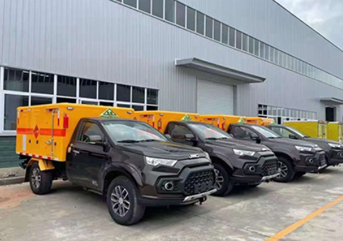 南靖爆破器材运输车-保障安全与效率的关键